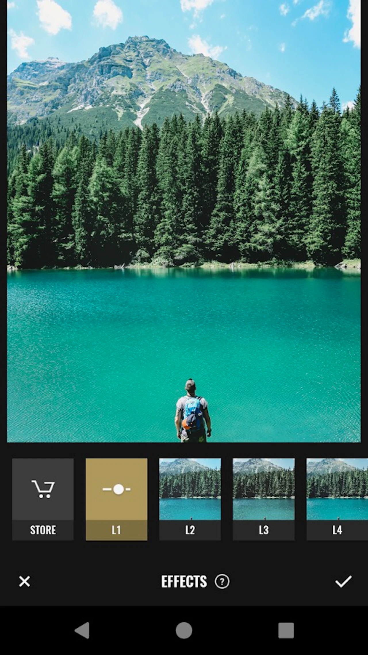 fotor screenshot — Fotor is one stop photo editing, sharing and sale platform.